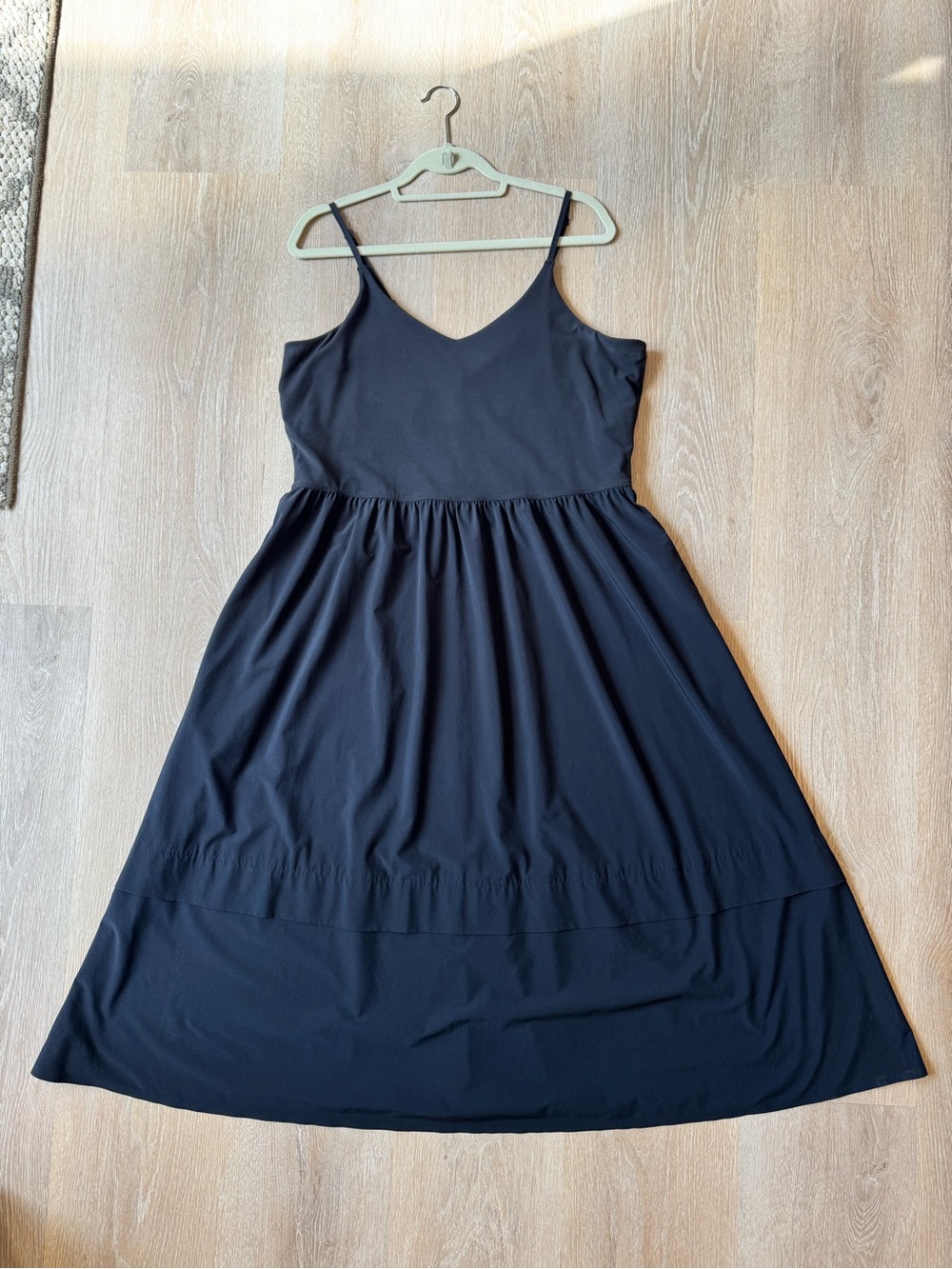 Athleta Black Elation V-Neck Hybrid Dress
